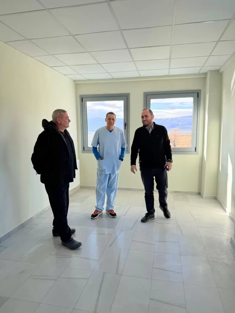 Επίσκεψη Λάκη Βασιλειάδη στο Κέντρο Υγείας Άρνισσας