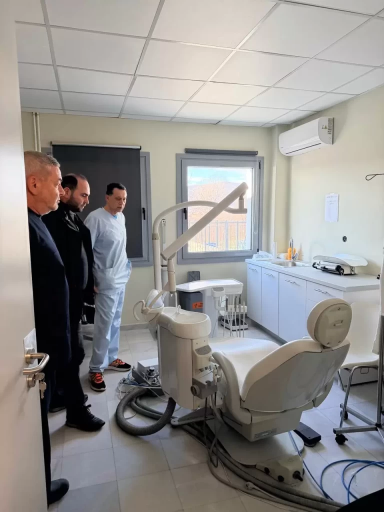 Επίσκεψη Λάκη Βασιλειάδη στο Κέντρο Υγείας Άρνισσας