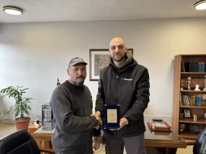 IMG-adec5a8186107f1034dbad6ff5edfbc7-V