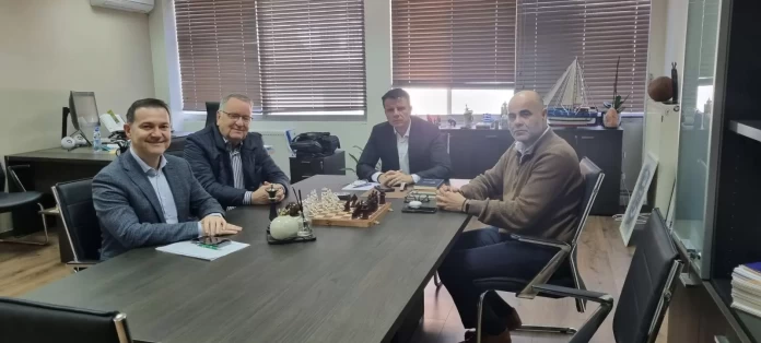 Συνάντηση του Γιώργου Καρασμάνη με τη Διοίκηση της 3ης ΥΠΕ