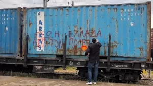 Μαχητική παρέμβαση από ΚΚΕ και ΚΝΕ