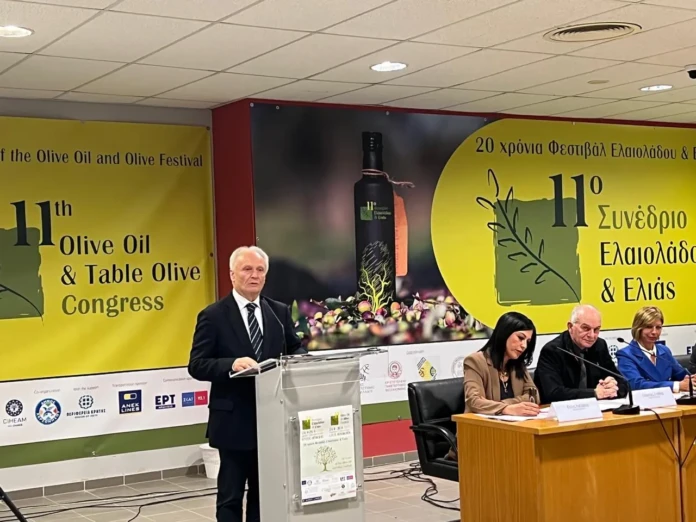 Ο Γιάννης Ανδριανός στο 11ο Φεστιβάλ Ελαιολάδου και Ελιάς