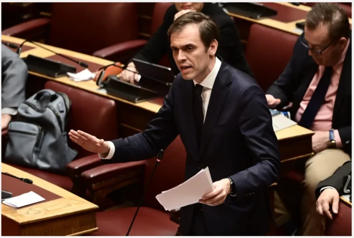 Δημήτρης Μάντζος: «Αν ο λαλίστατος κ. Γεωργιάδης