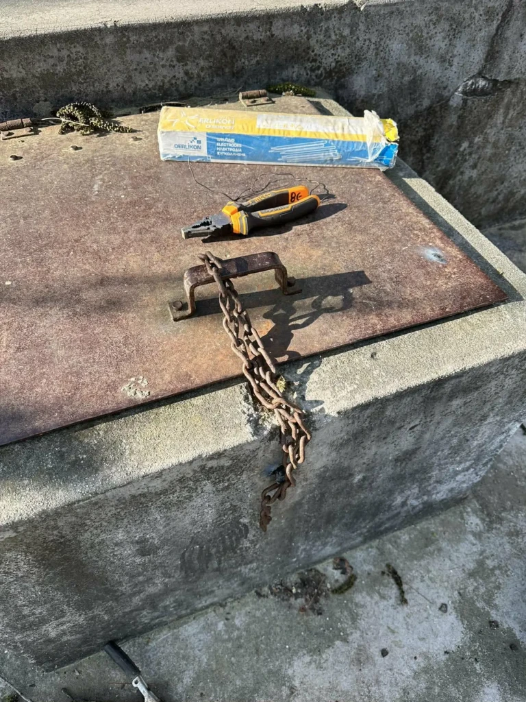 ΚΑΤΑΠΑΚΤΗ ΝΕΑ ΠΕΛΛΑ ΦΩΤΟ3