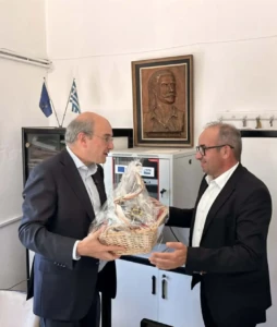 Πρόμαχοι Αλμωπίας (4)