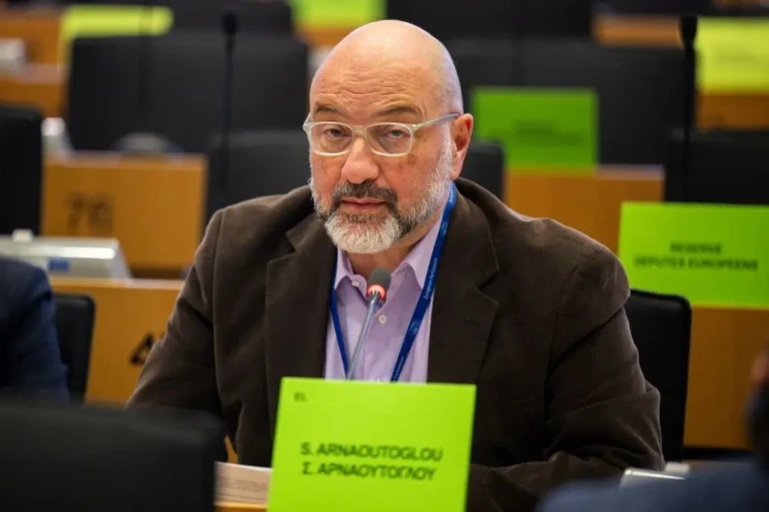 Σάκης Αρναούτογλου προς Κομισιόν